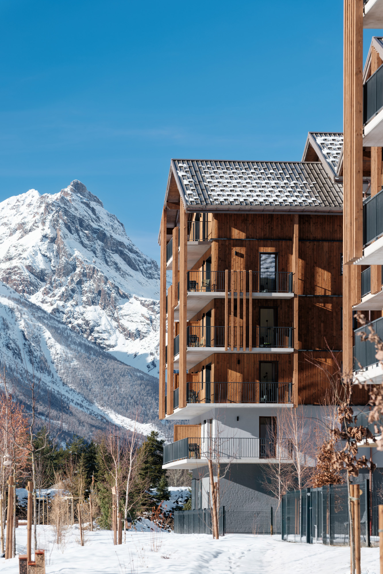residence-club-le-serra-neva-exterieur-serre-chevalier