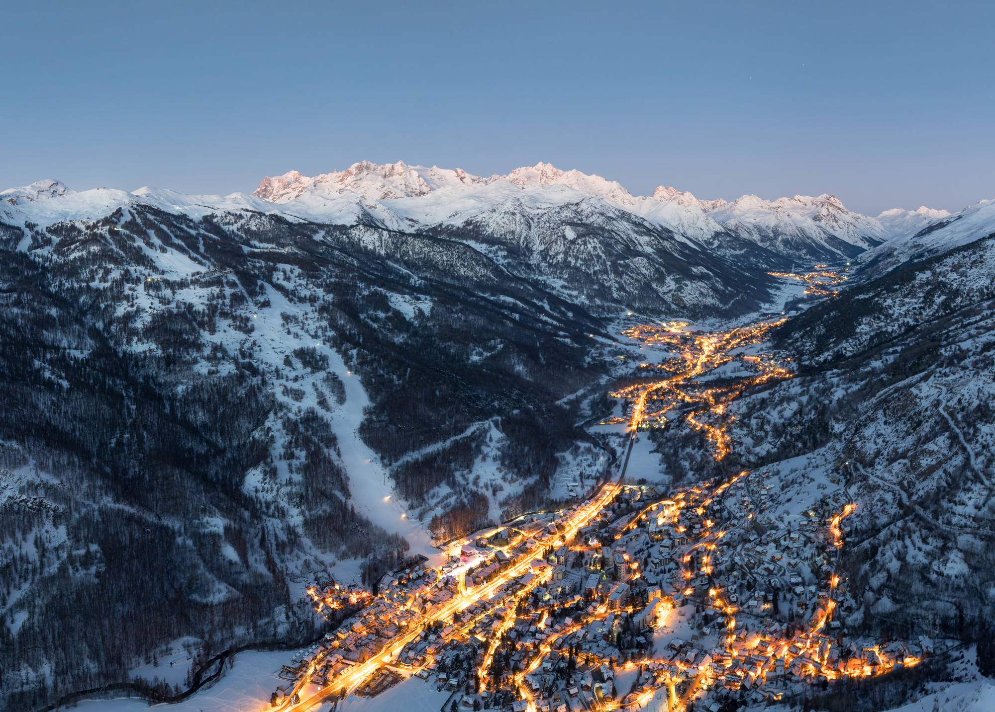 vue-vallee-eclairee-serre-chevalier-galimey-9613568